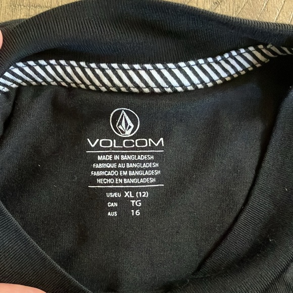 VOLCOM short sleeve tee - Picture 3 of 3